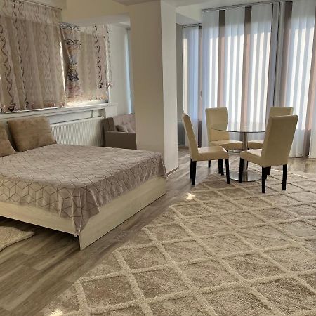 كونستانتا Ari Apartment Bulevardul Mamaia المظهر الخارجي الصورة