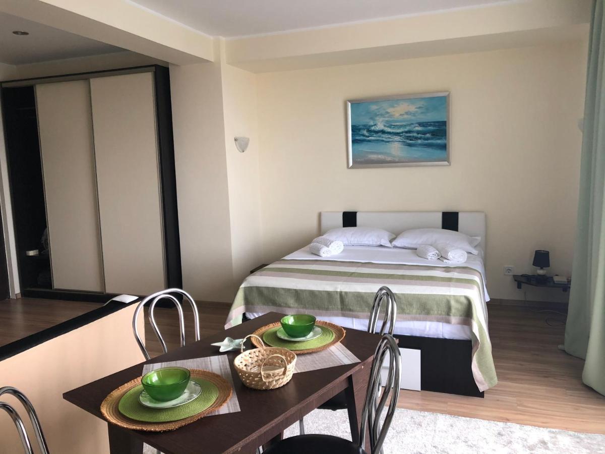 كونستانتا Ari Apartment Bulevardul Mamaia المظهر الخارجي الصورة